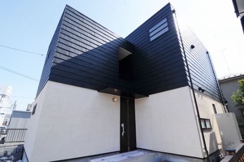 ツートンカラーシンプルモダン住宅画像1